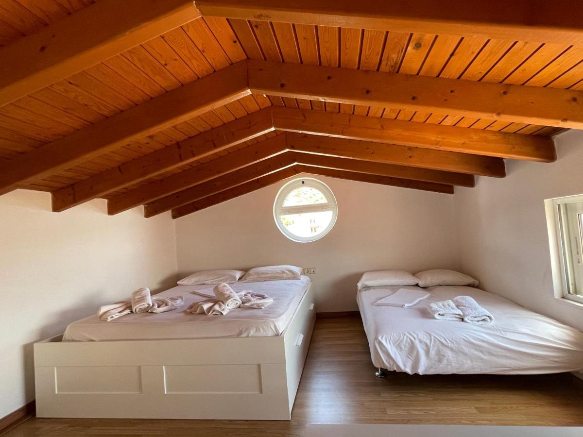Kapotidhes Amazing View Family House!ヴィラ エクステリア 写真